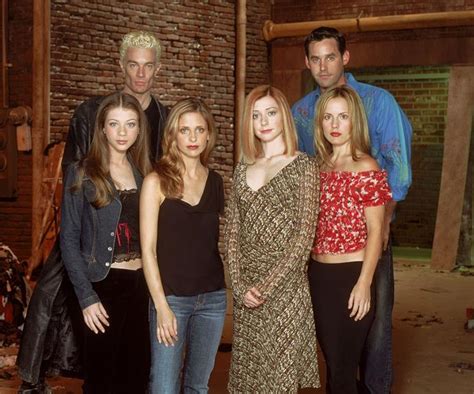 Cast Of Buffy Reunite For The Show’s 20th Anniversary Tv Week