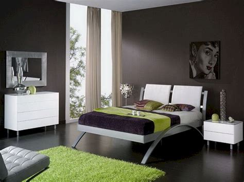 Not so long ago a gray bedroom would have been unthinkable. Green And Gray Bedroom Color Scheme (Green And Gray ...
