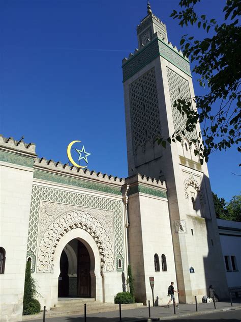 Grande Mosquée De Paris Mosquée De Paris Paris Ville Lumière Mosquée