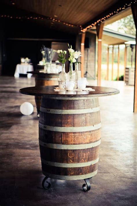 If you're looking for several barn wedding decor ideas? 25 Sweet and Romantic Rustic Barn Wedding Decoration Ideas ...