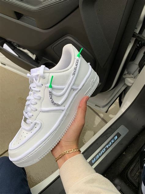 The design is flawlessly executed to the highest standard and precision, to give a true. 3m Rainbow Reflective Dior Air Force 1's in 2020 (With ...