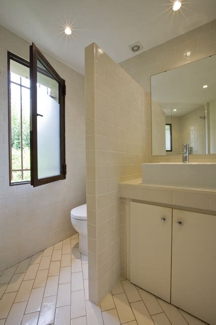 25 Awesome Options For Maximum Bathroom Privacy