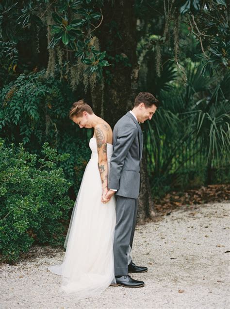 27 First Look Wedding Photos Thatll Give You All The
