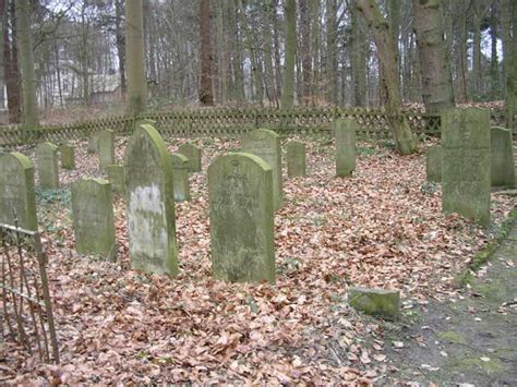 Forkortelsen bic står for 'business identifier code' (tidligere 'bank identifier code'). Der jüdische Friedhof von Cuxhaven - Jüdische Friedhöfe in ...