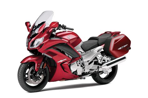 Yamaha international corporation began selling motorcycles in the united states in 1960 and this made yamaha motorcycles more widely available. 2017 Yamaha FJR1300ES Motorcycle UAE's Prices, Specs ...