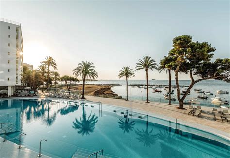The Ibiza Twiins Hotel In Playa Den Bossa Ibiza Loveholidays