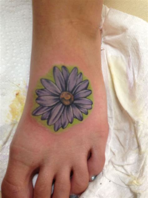 Daisy tattoo, daisy tattoos meaning, daisy tatoo designs, daisy tattoos designs, realistic daisy tattoo, daisey tattoo, daisy tattoos on wrist, daisy tattoos, simple daisy tattoos, daisy tattoos gallery, daisy tattoo drawing, daisy sleeve tattoo, small daisy tattoos, yellow daisy tattoo, daisy tattooes, daisy flower tattoo, daisy tattoo black and white, tattoos of daisies, tattoos of daisys. Pin by Kristin Holland on Tattoos ️ | Daisy tattoo, Daisy ...