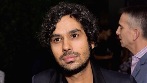 how kunal nayyar really felt about kissing danica mckellar on the big bang theory