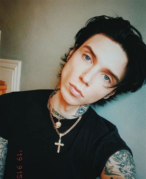 Pin On Andy Biersack