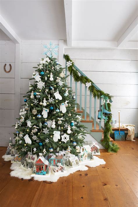 10 Steps To A Perfect Christmas Tree Decorating Tips And Ideas The