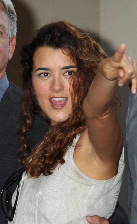 Dont You Point That Thing At Me Ziva David Cote De Pablo Ncis