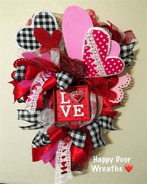 Hearts Swag By Happy Door Wreaths Valentines Day Love Wreath