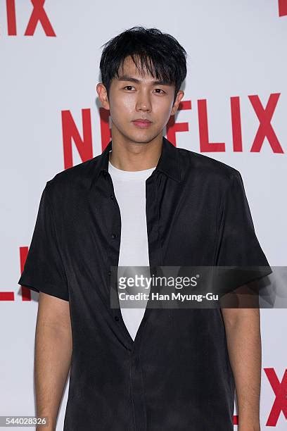 Netflix Night In Seoul Photos And Premium High Res Pictures Getty Images