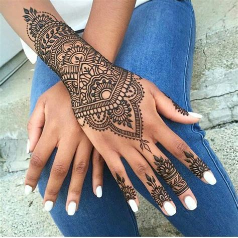 Pin By Masel Ktr 💎 On Hєииα Henna Tattoo Hand Henna Tattoo Designs