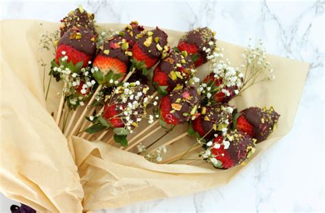 Chocolate Covered Strawberry Bouquet Love Laugh Mirch