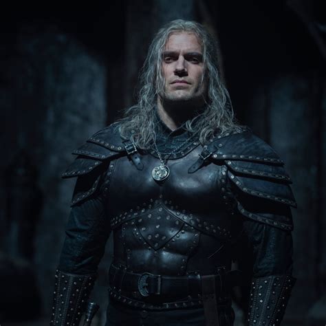 1080x1080 Henry Cavill As Geralt With New Armor In The Witcher 2