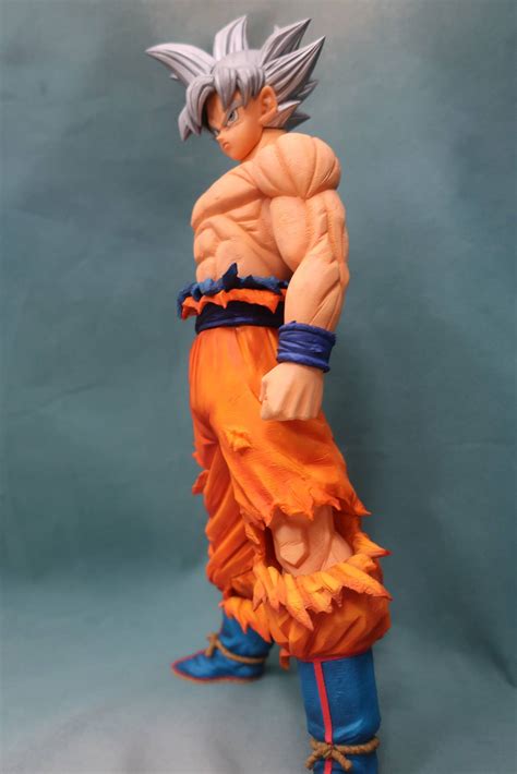 Son Goku Ultra Instinct Grandista Figurine Dbz Resolution Of Soldiers