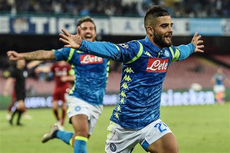 Fußball italien kann hinsichtlich qualität und kosten verschiedentlich ausfallen. Italy National Football Team or the Italian League? | blog ...