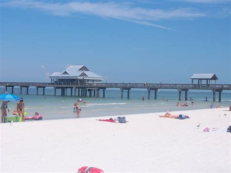 Clear Water Beach Fl Was Nice We Spent One Day There And It Started