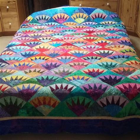 King Queen Size Handmade Quilt In Batiks New York Beauty Etsy Bed Quilts Batik Quilts Paper