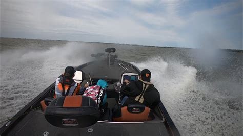 Sandusky Bay 25mph Winds Rough Ride In A Bass Boat Youtube