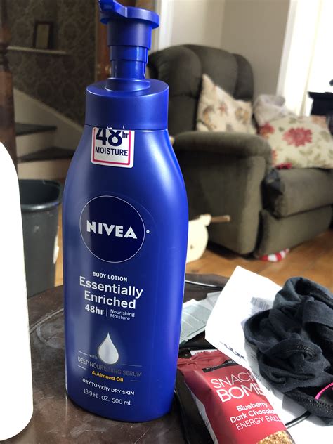 Nivea Essentially Enriched Body Lotion Reviews In Body Lotions And Creams Chickadvisor