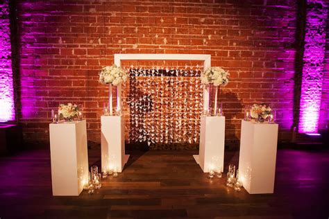 4 Tampa Bay Wedding Venues With Brick Walls