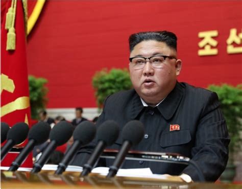 Korea utara akan memutuskan hubungan diplomatik dengan malaysia setelah pengadilan di negeri jiran memutuskan seorang pria korea utara dapat diekstradisi ke amerika. Alasan Korea Utara Bakal Putuskan Hubungan Diplomatik ...