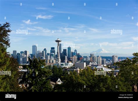 View On Seattle Skyline And Mount Rainier From Kerry Park Seattle