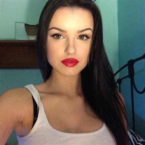 Red Lipstick Is Always A Nice Touch 35 Photos