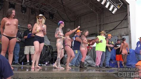 Huge Amateur Wet T Contest At Abate Of Iowa 2016