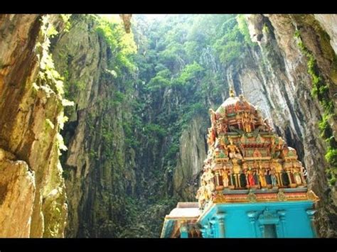 The temple was built by the chinese community (hainanese) in kuala lumpur between 1987 and 1989. Batu Caves near Kuala Lumpur, Malaysia - YouTube