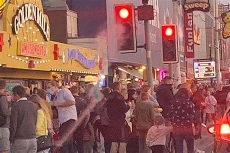 Crowds Ignore Lockdown Warnings And Flock To ‘heaving Blackpool