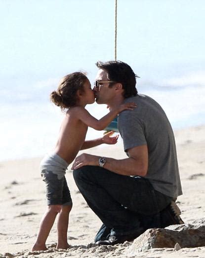 Olivier Martinez Enjoys A Beach Playdate With Halle Berry S Daughter Nahla