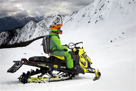 アレスグラフィオ 店weatherproof snowmobile straps with 2019 pro rmk 3in ＆ tra snow indoor cover 800