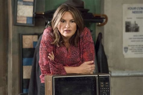 Law And Order Svu Season 20 Episode 15 Synopsis And Promo Brothel