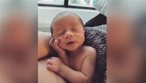 Chrissy Teigen And John Legend Share First Photo Of New Baby Boy Newshub