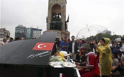 Turkish Pm Urges Protesters To Leave Gezi Park The Times Of Israel