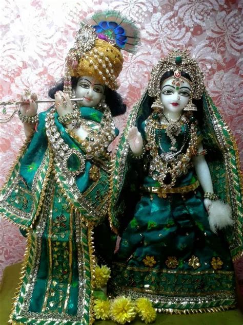 Cute Kanha Ji Lord Krishna And Radha Gorgeous Statue