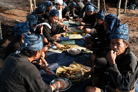 Ngaseuk Tradisi Tanam Padi Masyarakat Adat Suku Baduy Xpose Indonesia