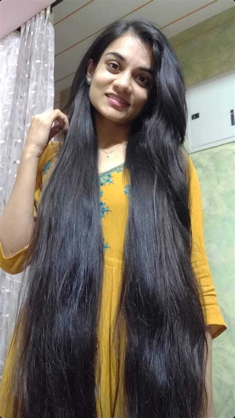 Hairstyles For Very Long Hair Indian 30 Indian Haircuts For Long Hair Oval Face The Hair