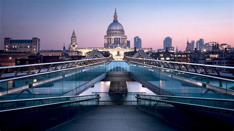 St Pauls Cathedral Millennium Bridge London 4k 8k