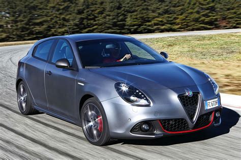 Check spelling or type a new query. Spot the difference: Alfa Romeo Giulietta facelift ...