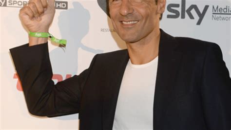 Ob armani, dolce & gabbana oder christian. Erol Sander: 14 Kilo weniger | GALA.de