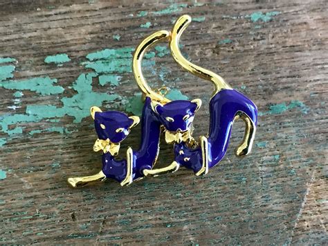Vintage Blue Enamel Double Kitty Cat Brooch Pin Raised Tails Cat