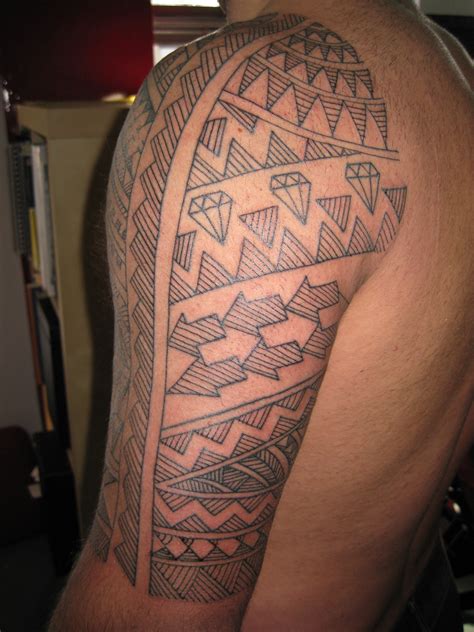 Irish Street Tattoo Geometric Patterns Half Sleeve