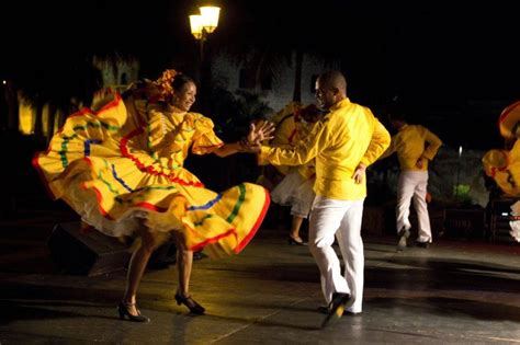 Dominican Republic S National Folklore Dance To Merengue Dominican Republic Caribbean Merengue