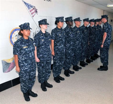 Us Navy Ends Its Blueberry Camouflage Uniforms American Military News