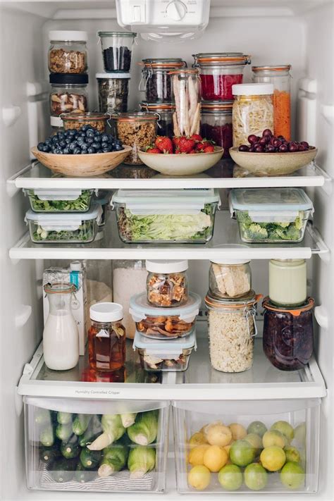 𝐈𝐍𝐒𝐓𝐀 𝐩𝐚𝐢𝐠𝐞𝐡𝐞𝐧𝐳𝐞 Healthy Fridge Fridge Organization Aesthetic Kitchen