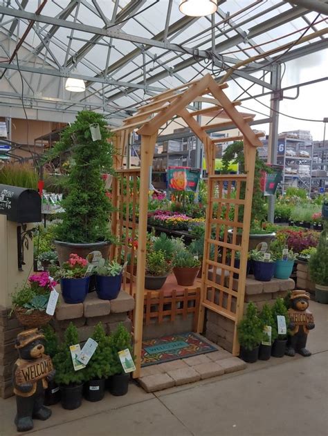 Lowes Garden Center Times